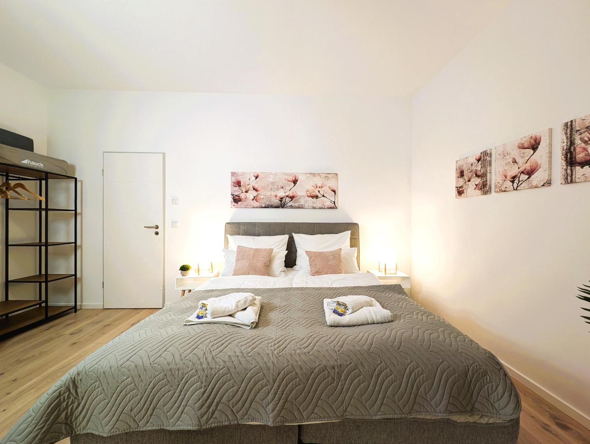 Bohnapartments - Nordkap-Suiten - Gratis Parkplatz - Moderner Neubau - Erdgeschoss - Fussbodenheizung Erfurt Kültér fotó